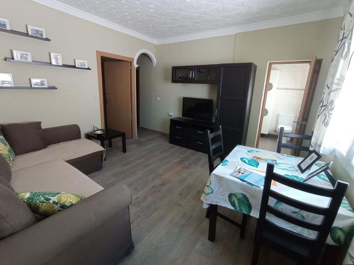 Apartamento, Dos Dormitorios, Tipo Atico Cerca Del Centro Χέρεζ Εξωτερικό φωτογραφία