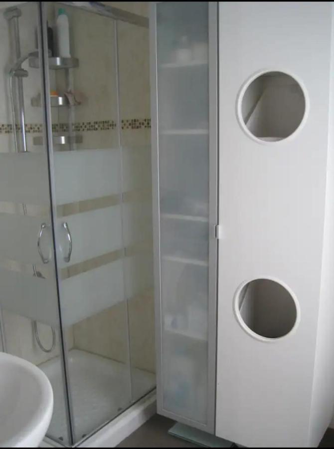 Apartamento, Dos Dormitorios, Tipo Atico Cerca Del Centro Χέρεζ Εξωτερικό φωτογραφία